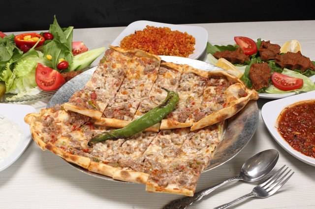 KUŞBAŞI KAŞARLI PİDE